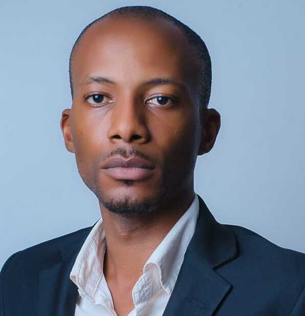 BABATUNDE OKUNBADEJO (HEAD PROJECTS)